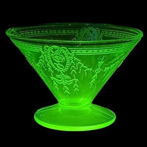 Belmont Rose Cameo Vaseline Uranium Glass Sherbet Dish Green Depression Era Glow